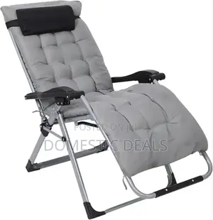 Zero Gravity Reclining Chair With Cushion