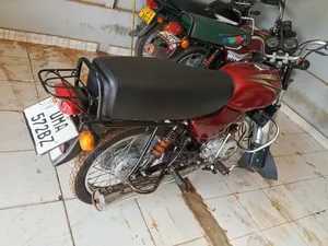 Bajaj Boxer 100 2020 Red