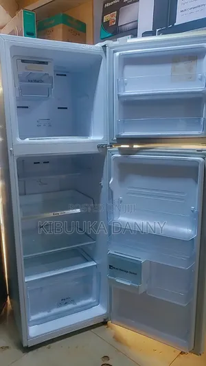 Samsung Fridge 310litres Frost Free 10year