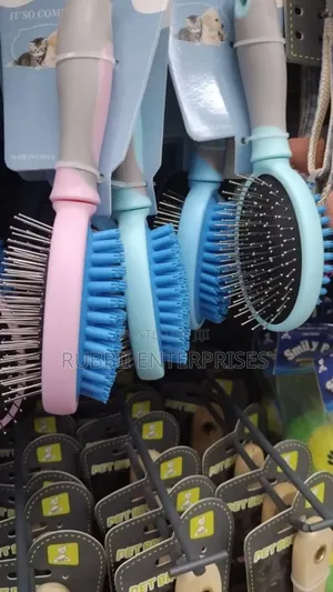 Double-Sided Pet Grooming Brush