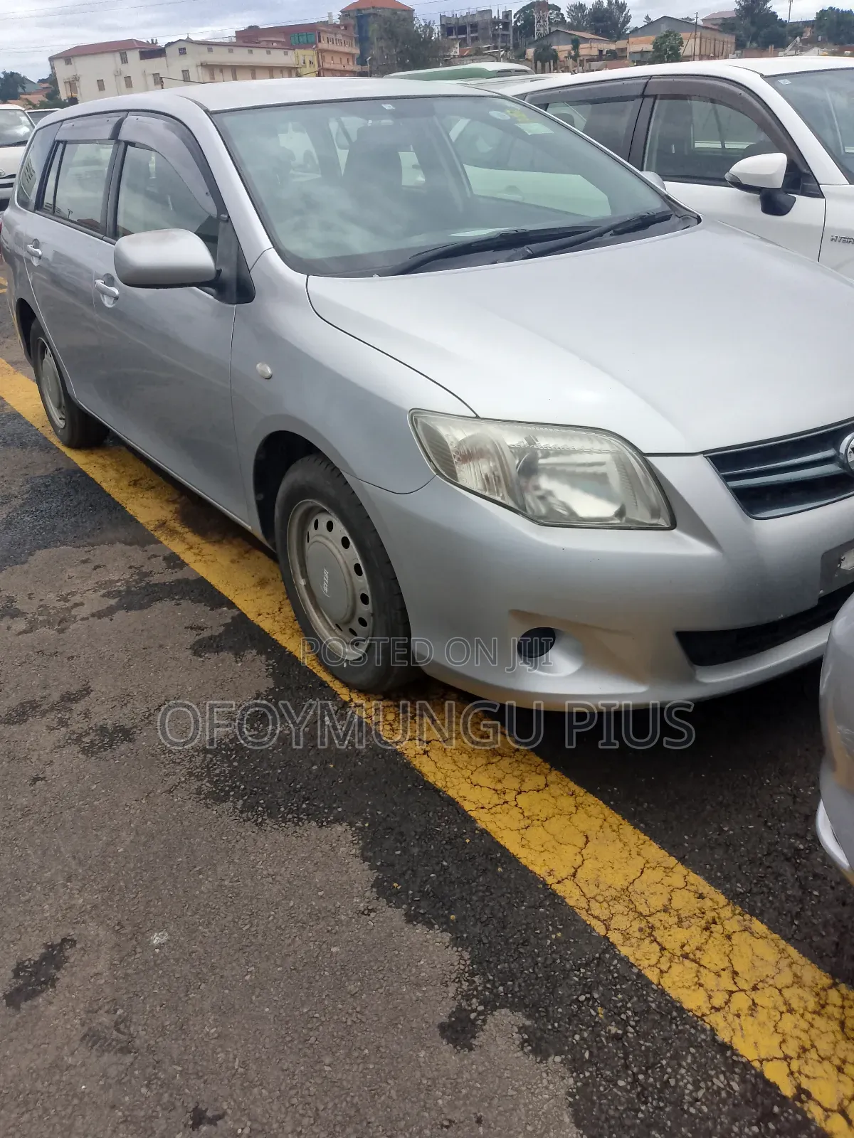 Toyota Corolla Fielder 2012 Silver