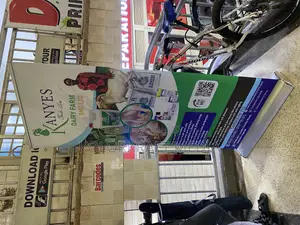Pull-Up Banner