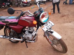 Bajaj Boxer 100 2020 Red