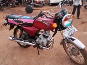 Bajaj Boxer 100 2020 Red