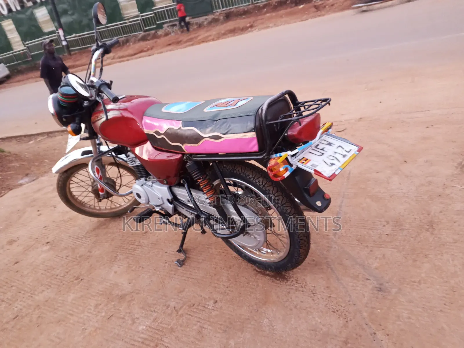 Bajaj Boxer 100 2020 Red