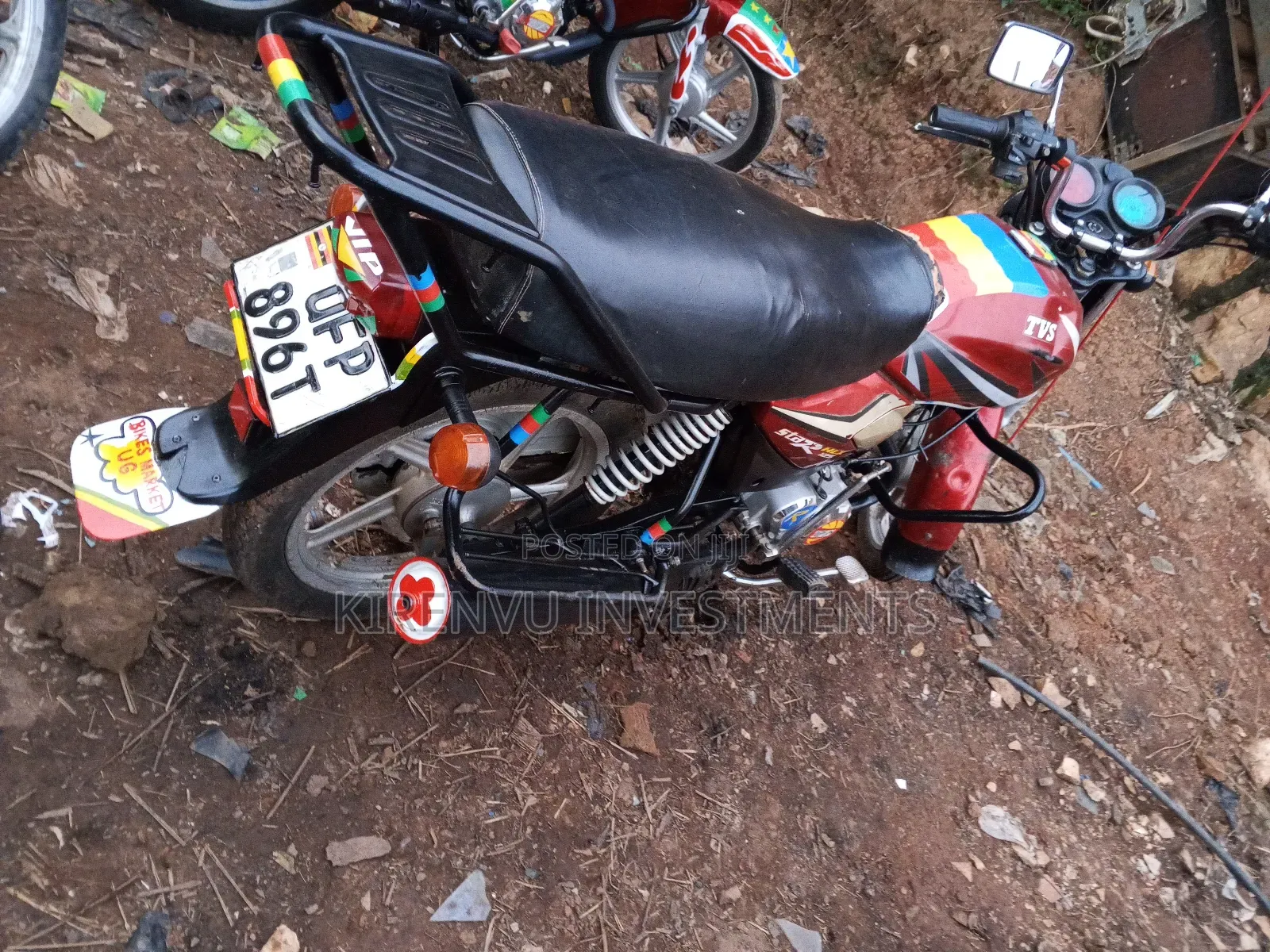 TVS HLX 125 2018 Red