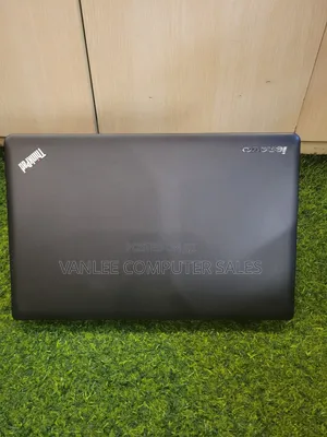 Laptop Lenovo ThinkPad E531 4GB Intel Core i3 HDD+SSD 250GB