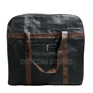Conqueror Travel Bag in Black and Brown.