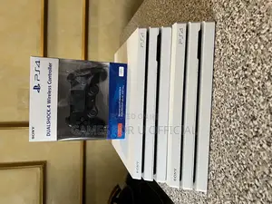 Ps4 Pro Console Used Display 2 New Pads Package