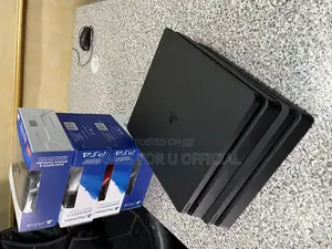Ps4 Slim Consoles 500gb Used 2 Pads Boxed