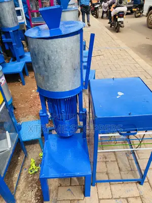 Local G.Nut Maker /G.Nut Machine-Grinding Machine