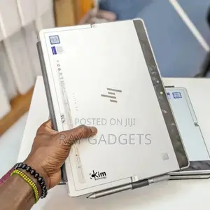 New Laptop HP EliteBook X2 1012 G1 8GB Intel Core i5 SSD 256GB