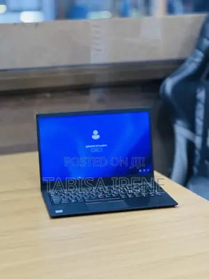 New Laptop Lenovo ThinkPad X1 Carbon 8GB Intel Core i5 SSD 256GB