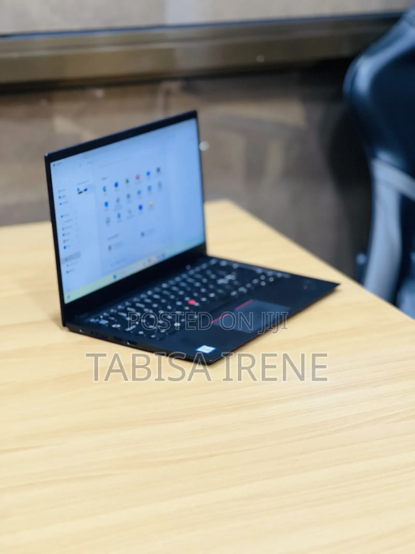 New Laptop Lenovo ThinkPad X1 Carbon 8GB Intel Core i5 SSD 256GB