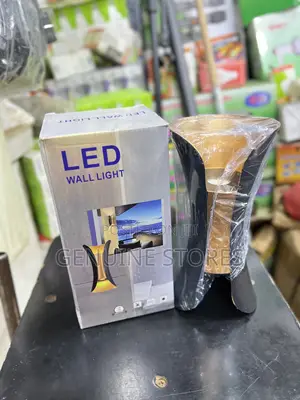 Wall Light Bulb / Lamp