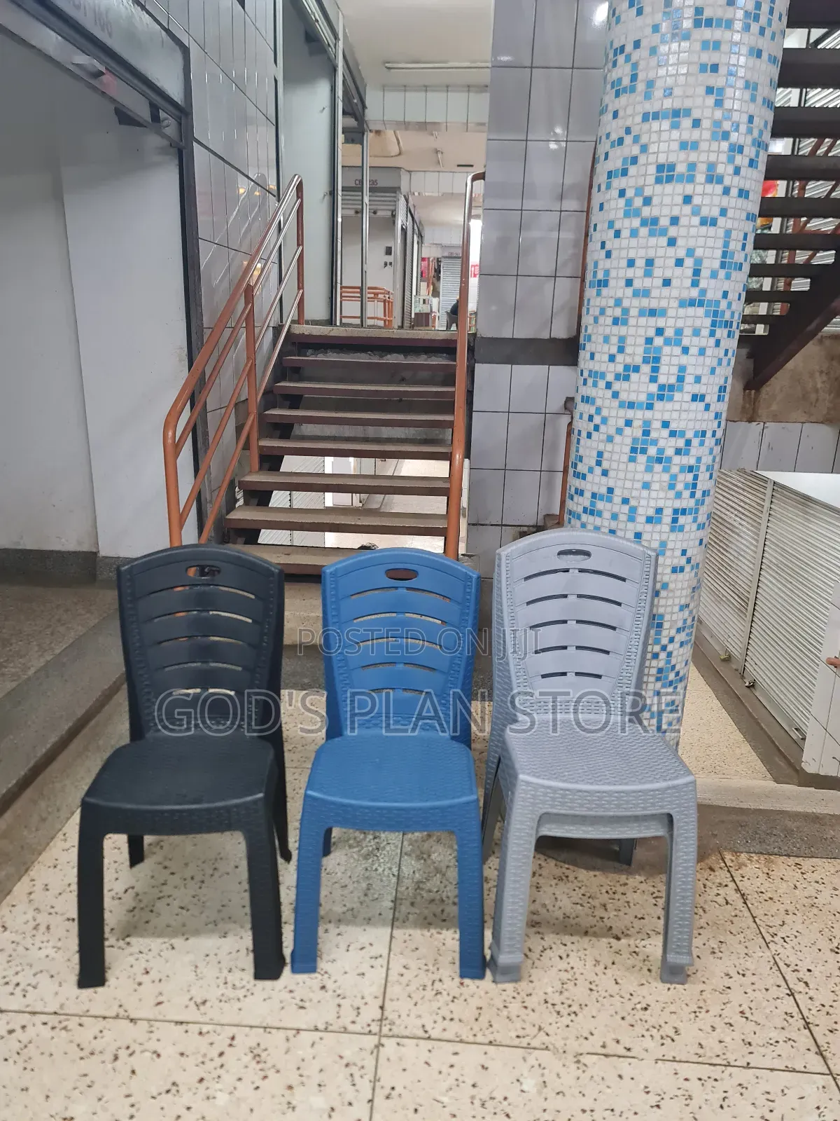 Stocked Outdoor Indoor Plastic Chairs Plastic Chairs