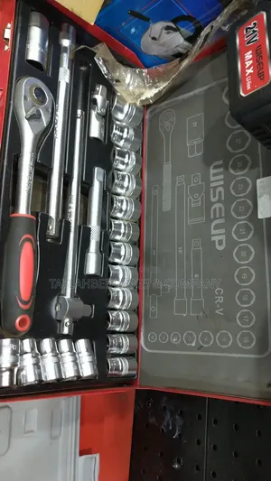 10-32mm Heavy-Duty Material Quick Release Socket Wrench Mechanic Tool