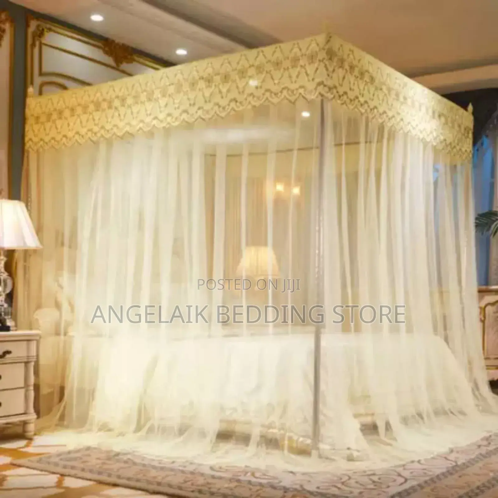 Luxurious 4stand Mosquito Net