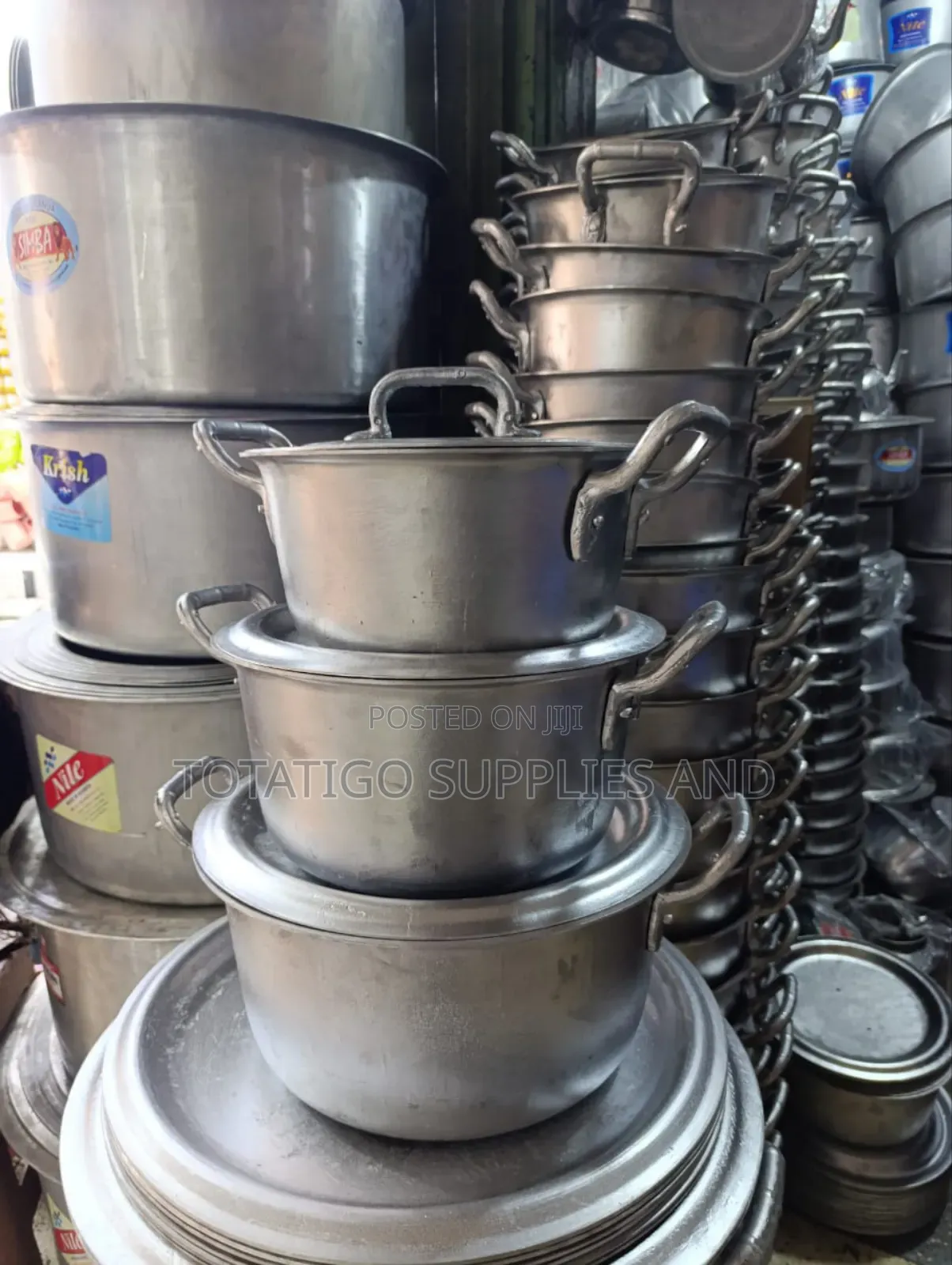 Heavy Duty 3piece Saucepan Set- With Covers