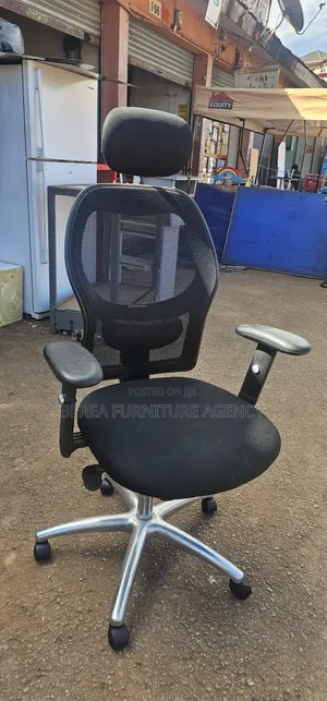 Heavy Duty Mesh Refurbished Office Chair