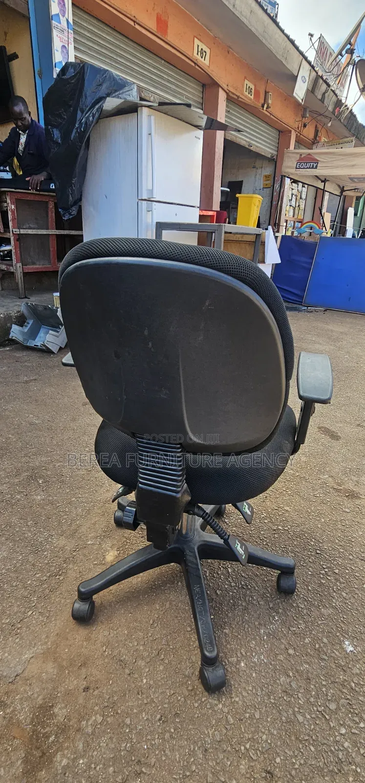 Simple Mesh Fabric Recliner Office Chair