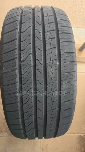 275/40zr22 Mercedez Benz,Range Rover Sport Brand New Tires