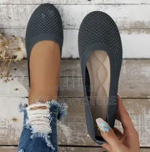 Ladies Flat Shoes