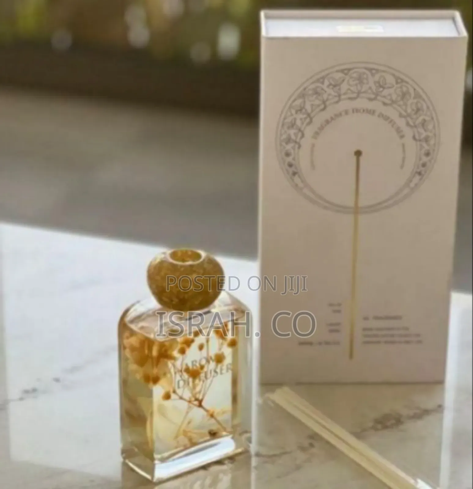 Fragrance Home Diffuser With Natural Elements - Multicolor