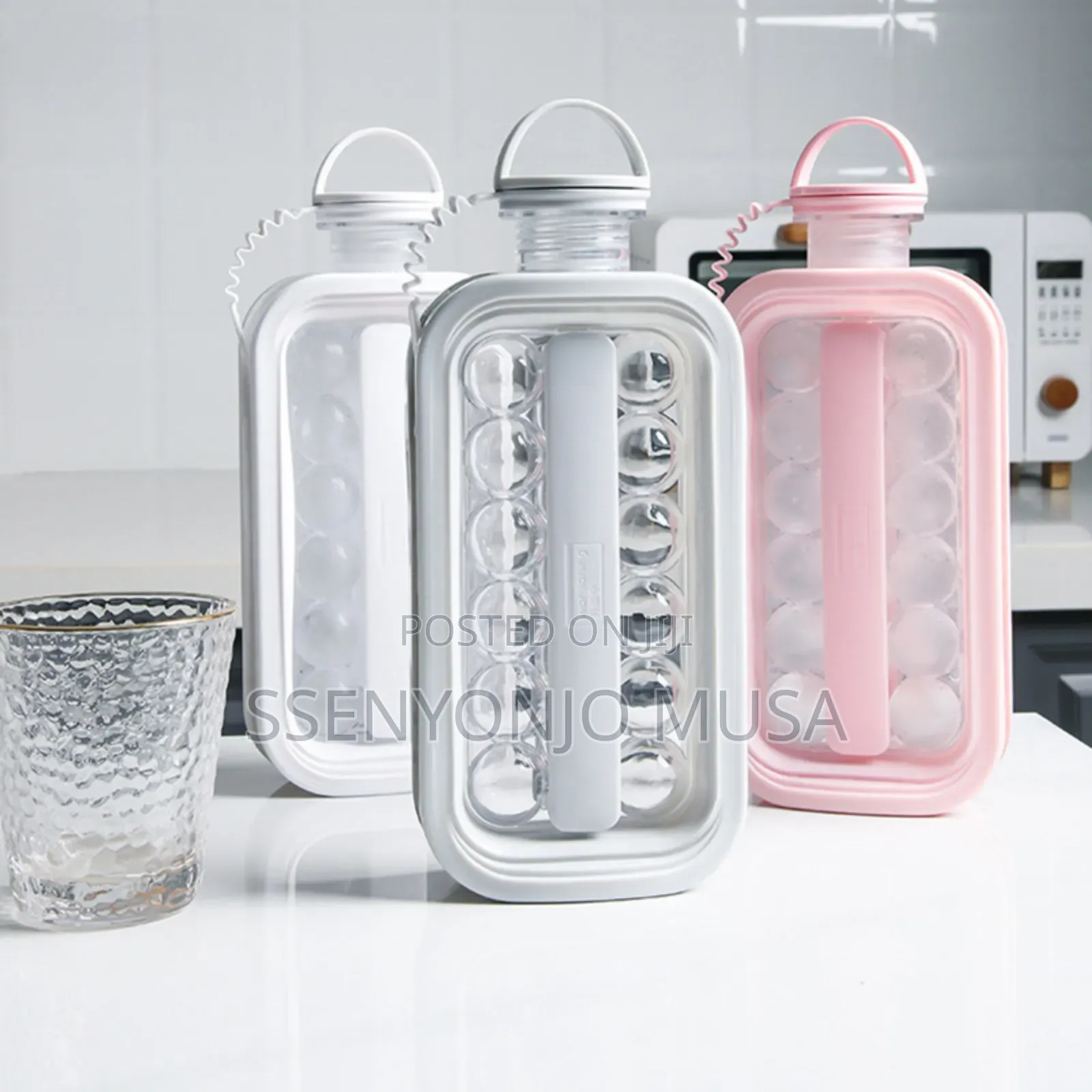 Silicone Ice Cube Folding Bottle –2 in 1 Portable Ice Cube Maker