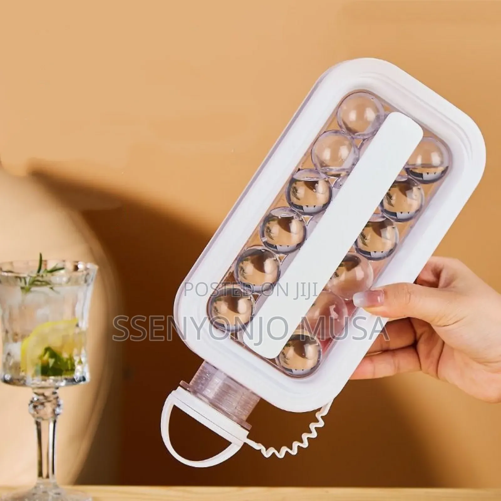 Silicone Ice Cube Folding Bottle –2 in 1 Portable Ice Cube Maker