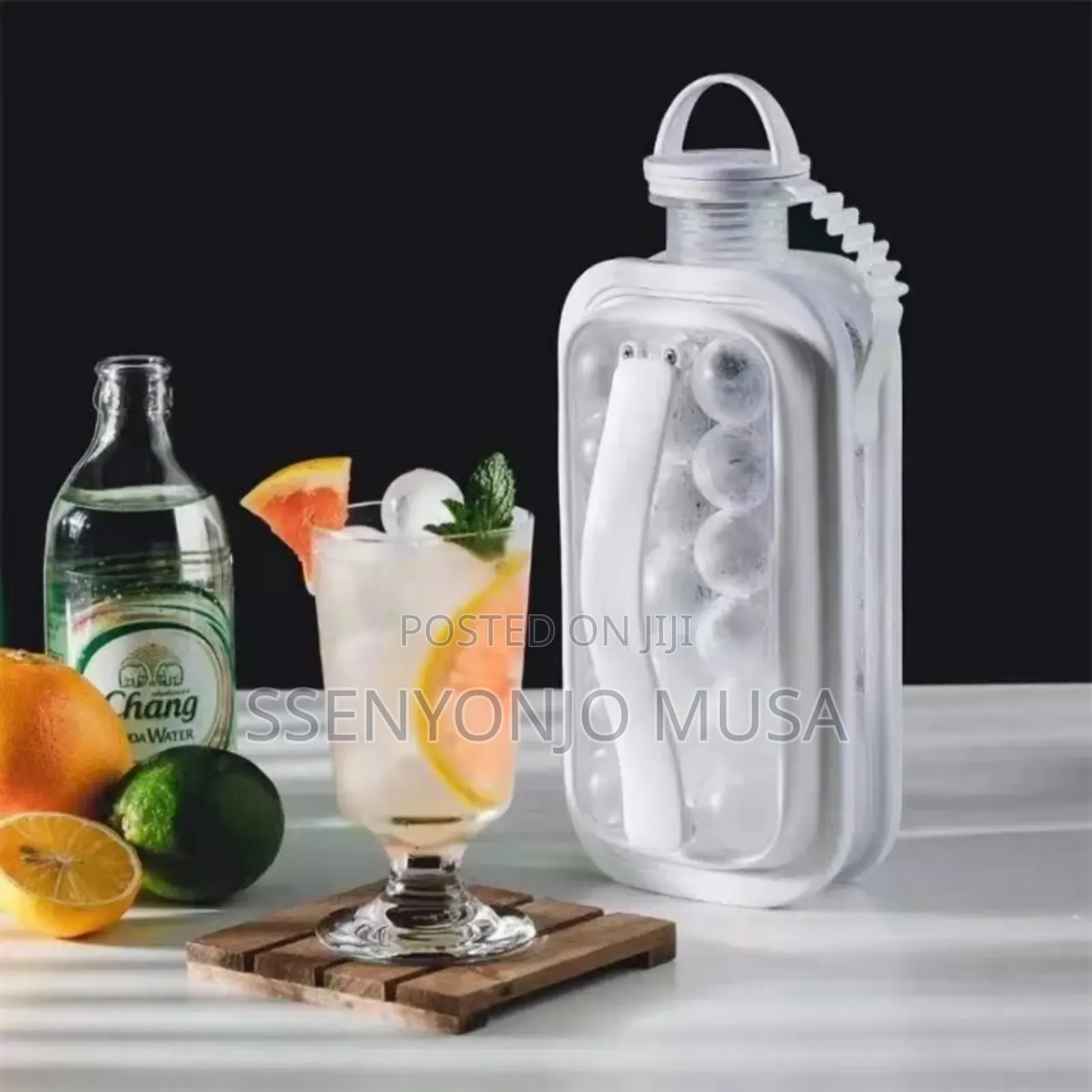 Silicone Ice Cube Folding Bottle –2 in 1 Portable Ice Cube Maker