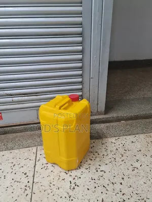 Imported Plastic Jerrycans 20litres Square 10pcs