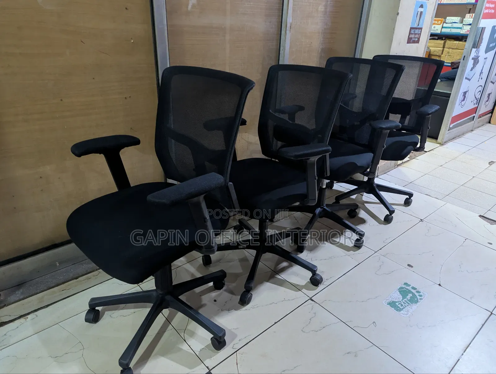 Second Hand Mesh Back Office Chairs, Price for Each