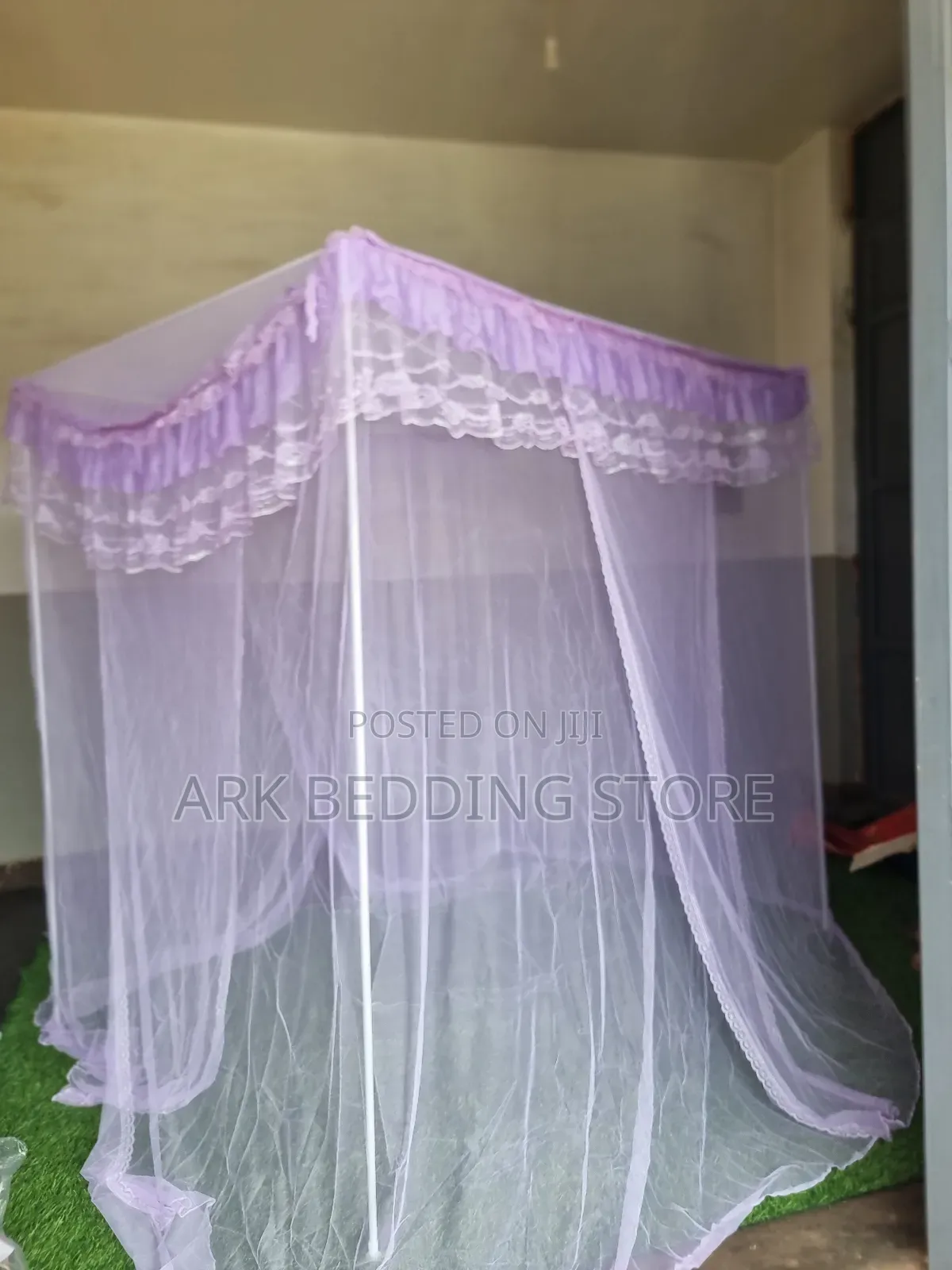 A 4stand Mosquito Net