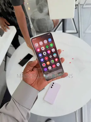 Samsung Galaxy S22 5G 128 GB Rose Gold