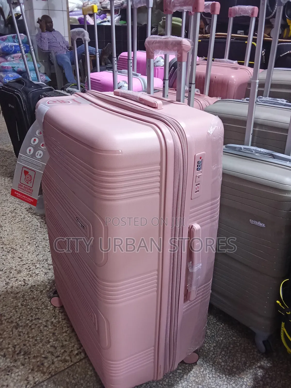 Prosperity Plastic Rubber Medium Suitcase