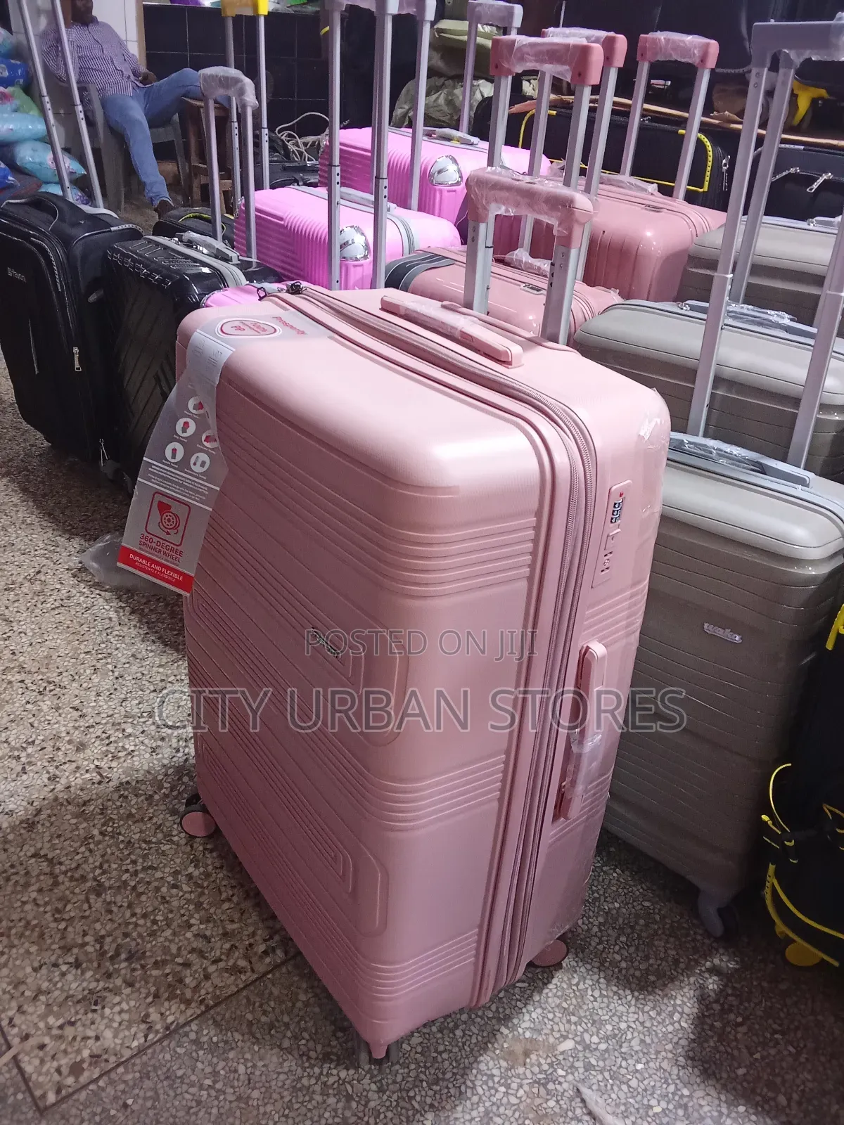 Prosperity Plastic Rubber Medium Suitcase