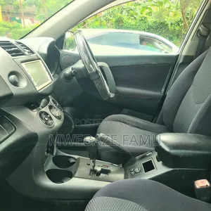 Toyota RAV4 2008 White