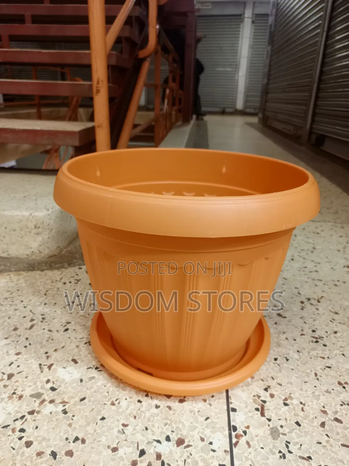 Plant Pot.
