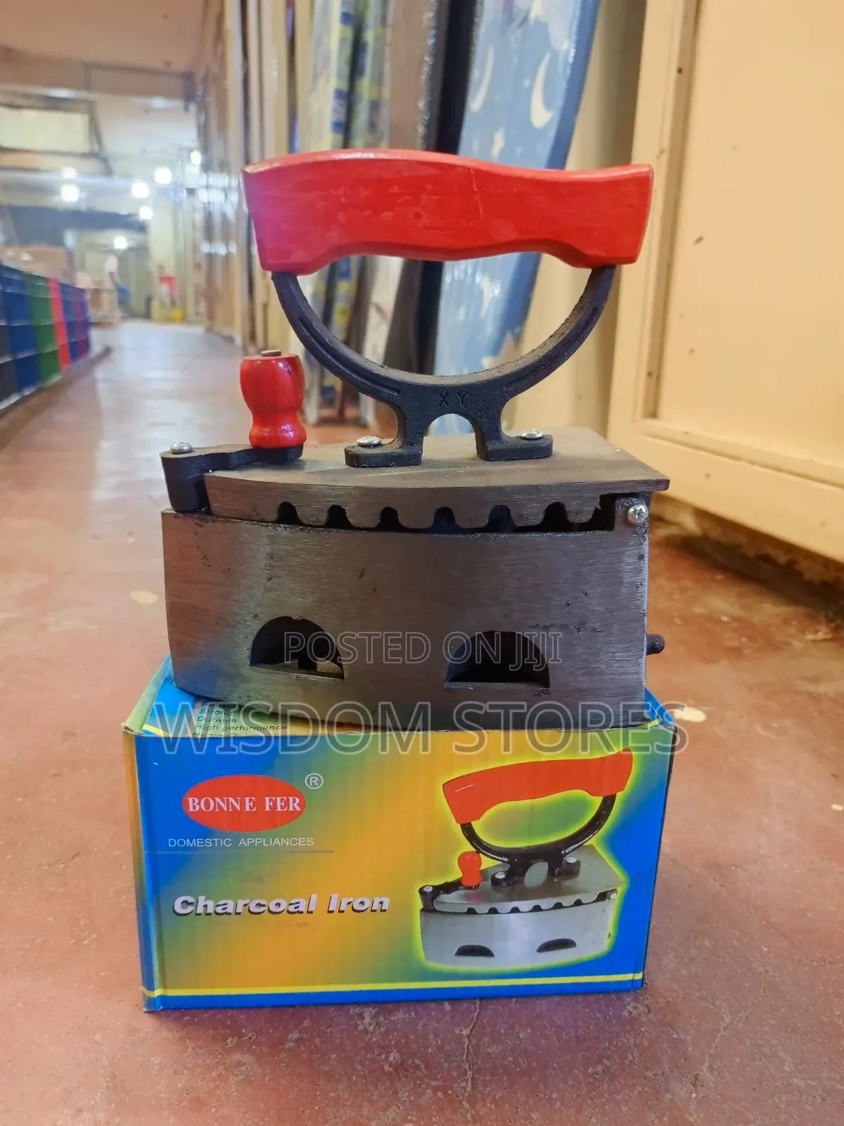 Bon Fè Charcoal Iron