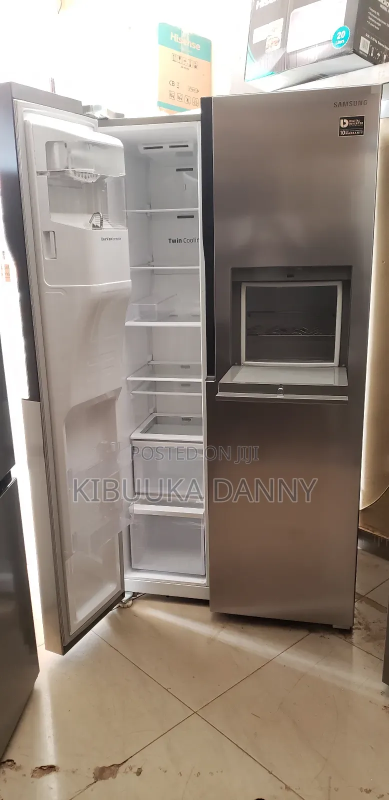 Samsung Fridge 720 Litres Side by Side Twin Cooling Moist Care