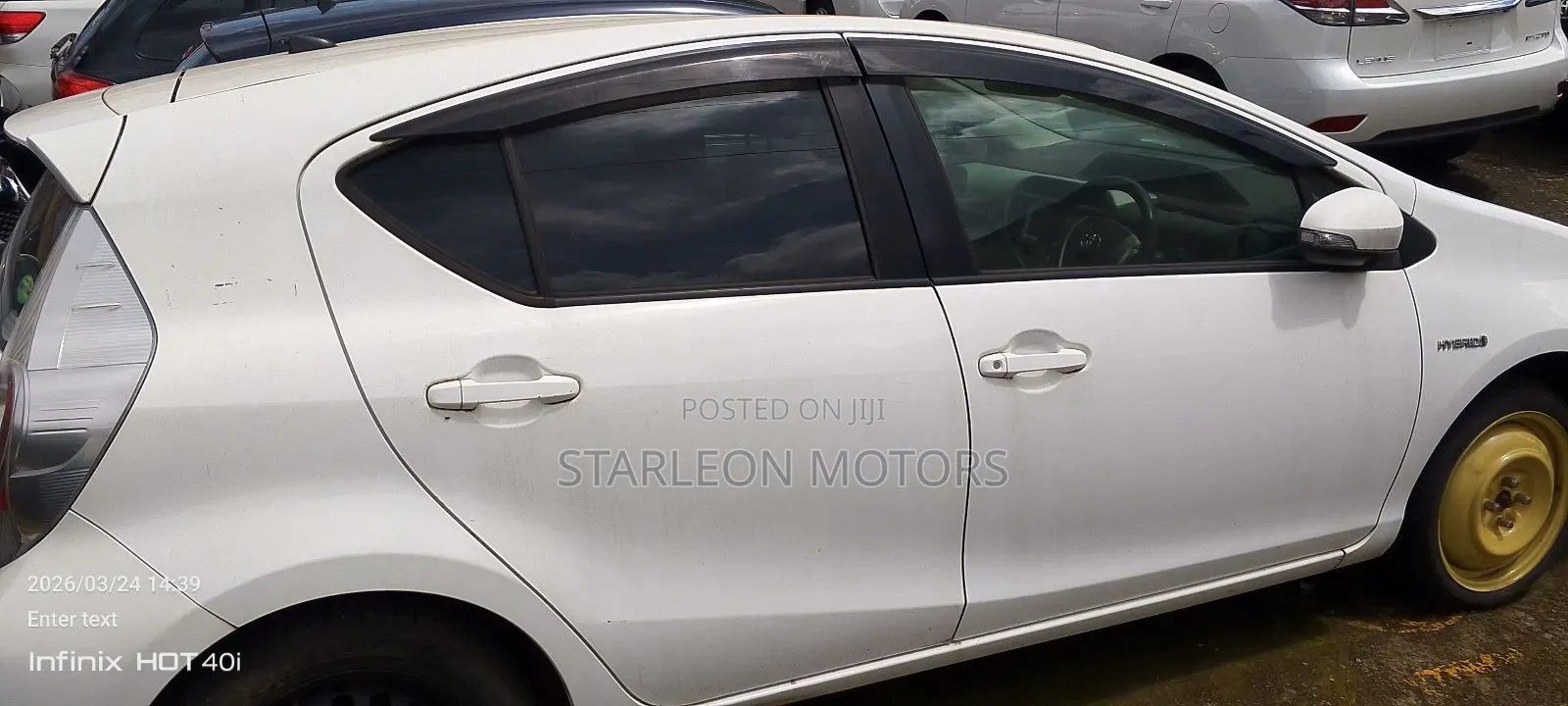 Toyota Aqua 2013 White