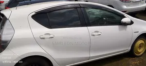 Toyota Aqua 2013 White