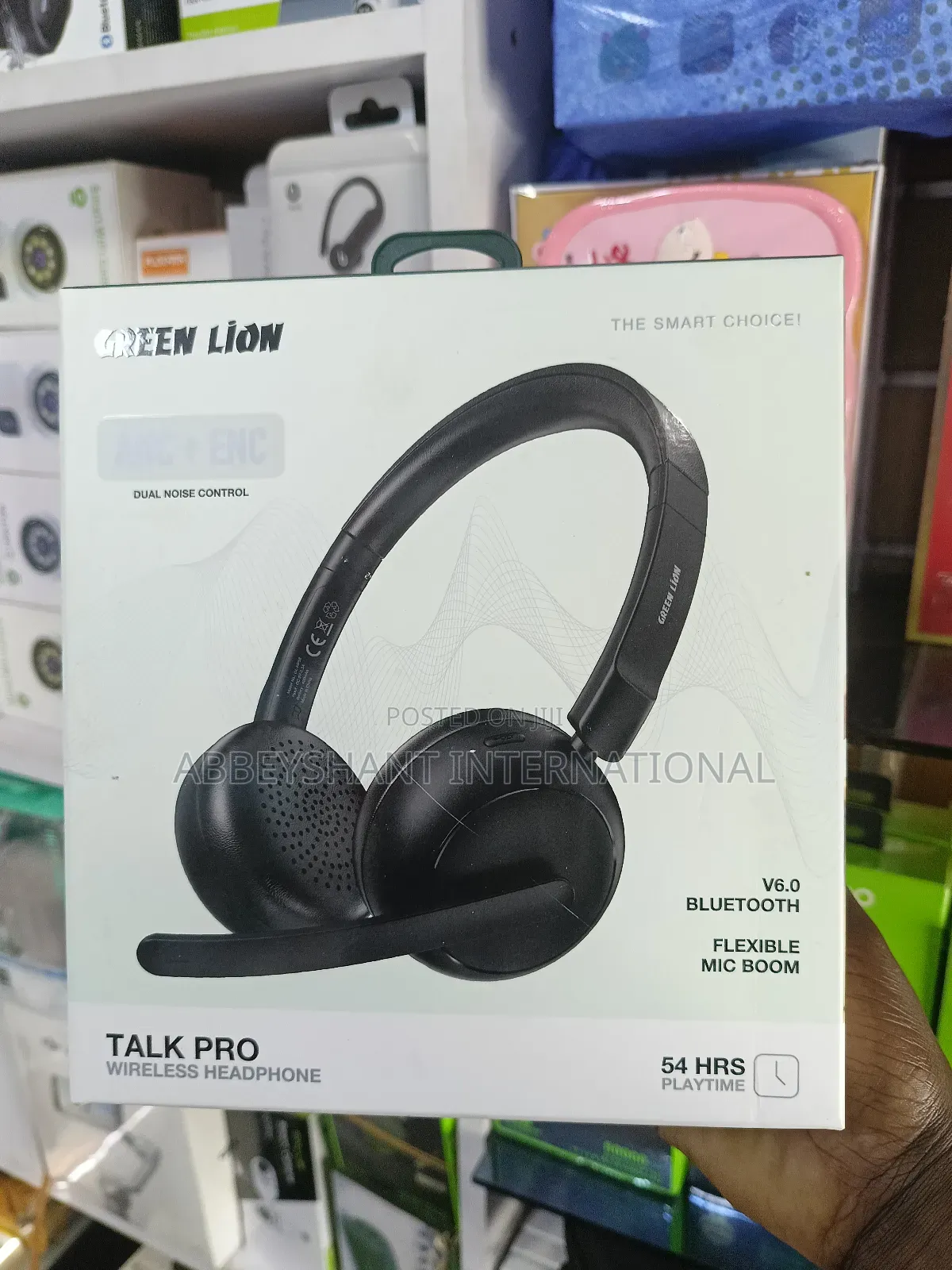 Green Lion Talk Pro Wireless Headphone.