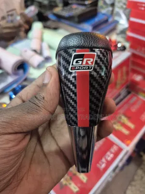 Gr Gear Knob (Uuniversal)
