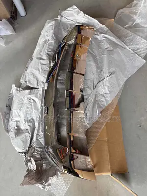 Mercedes Benz Ml Class W166 Ml350 Front Bumper Chrome