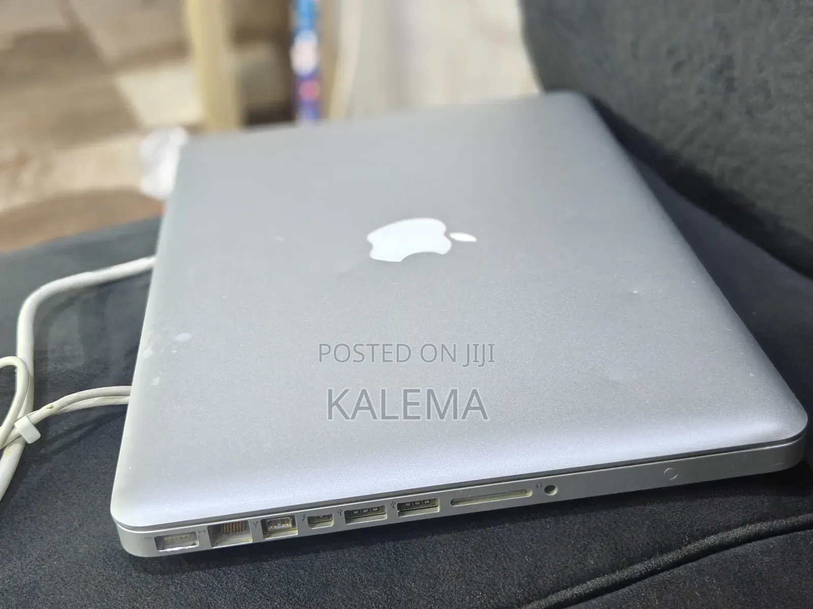 Laptop Apple MacBook Pro 4GB Intel Core i5 HDD 500GB