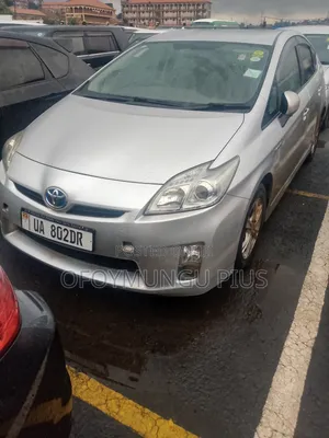Toyota Prius 2011 Silver