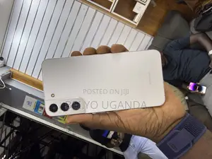 Samsung Galaxy S22+ 5G 128 GB White