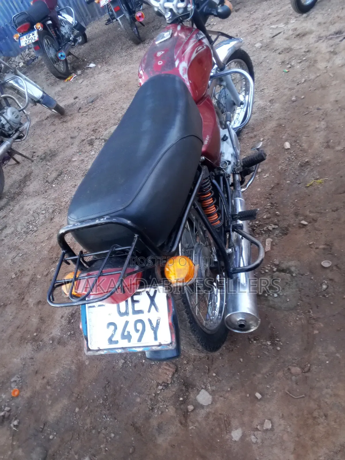 Bajaj Boxer 100 2020 Red